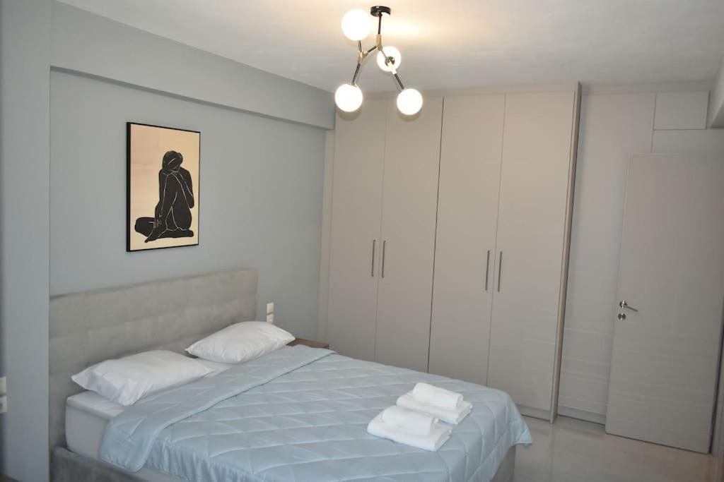 Modern Luxury Suite Kardítsa Eksteriør bilde