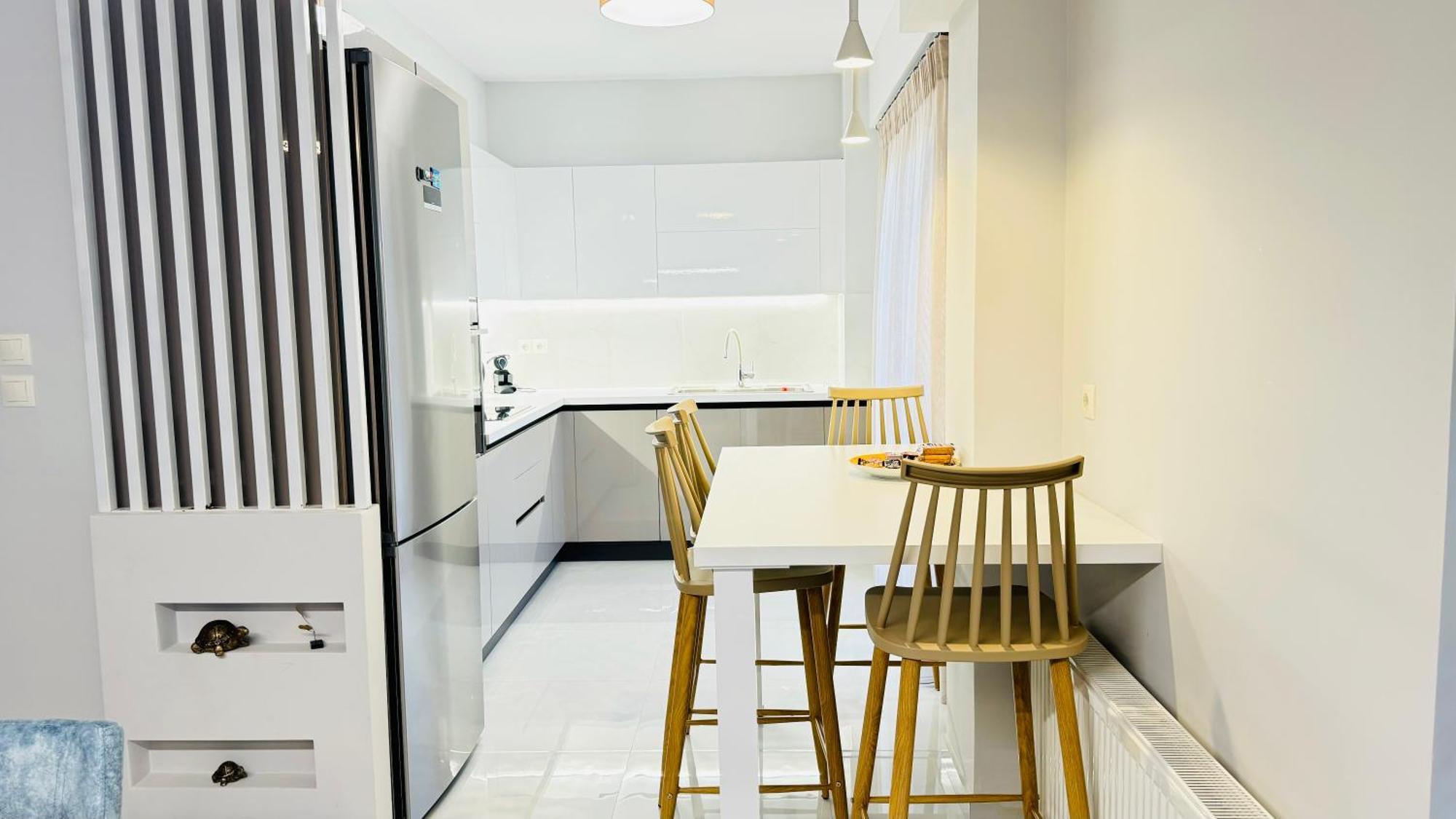 Modern Luxury Suite Kardítsa Eksteriør bilde