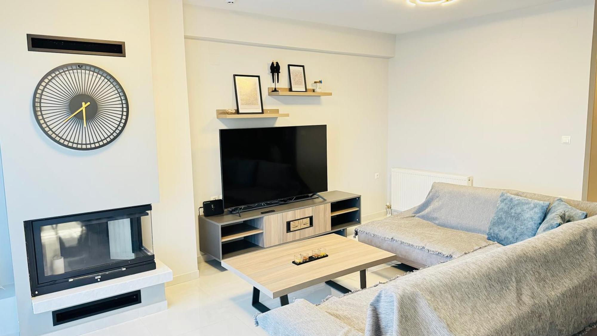 Modern Luxury Suite Kardítsa Eksteriør bilde